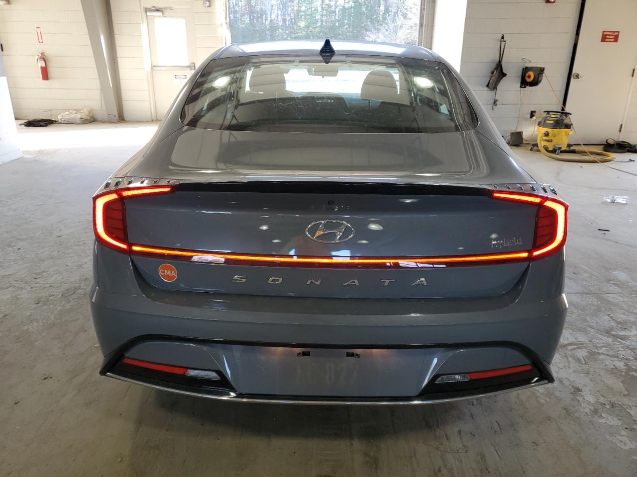 2022 Hyundai Sonata - Image 6