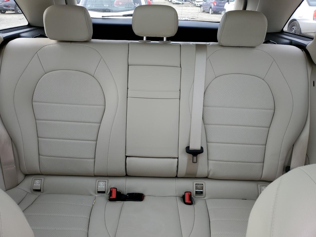 2018 Mercedes-Benz GLC - Image 10