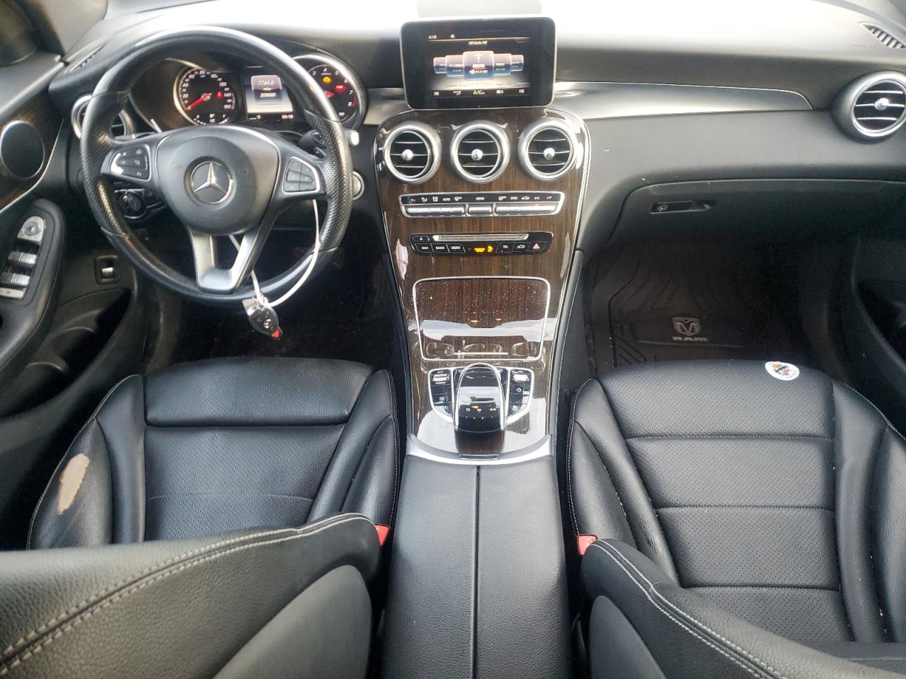 2017 Mercedes-Benz GLC - Image 8
