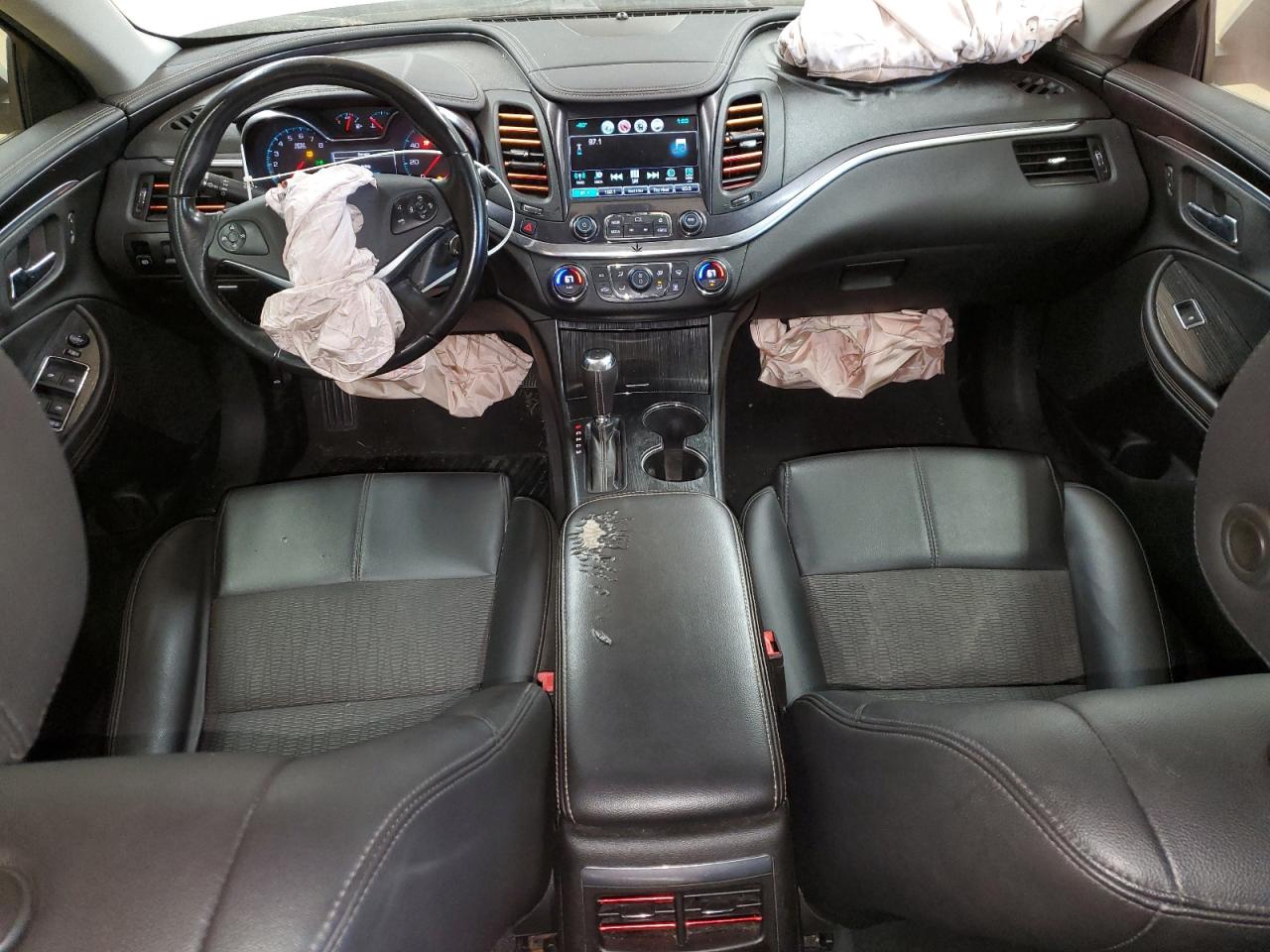 2017 Chevrolet Impala - Image 8