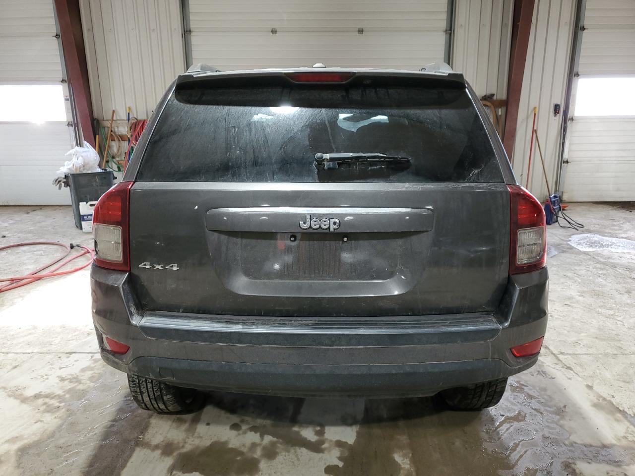 2016 Jeep Compass - Image 6