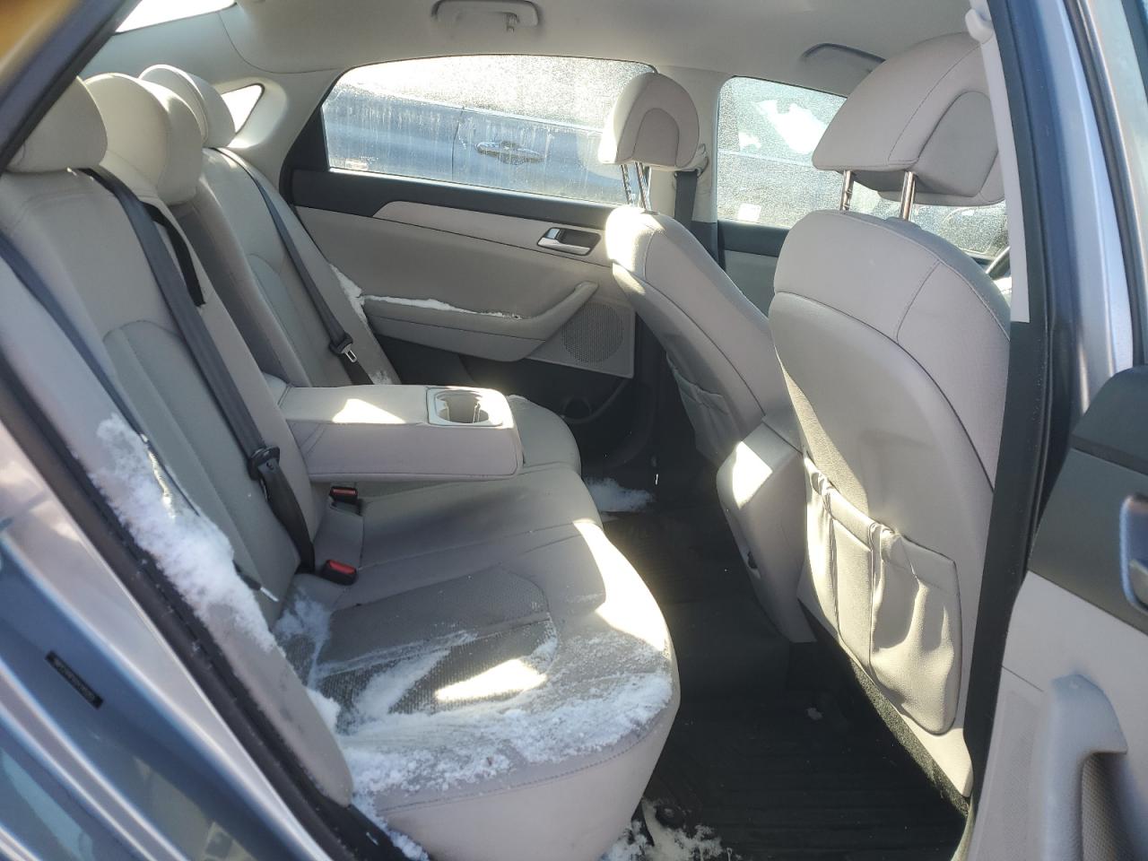 2016 Hyundai Sonata - Image 10