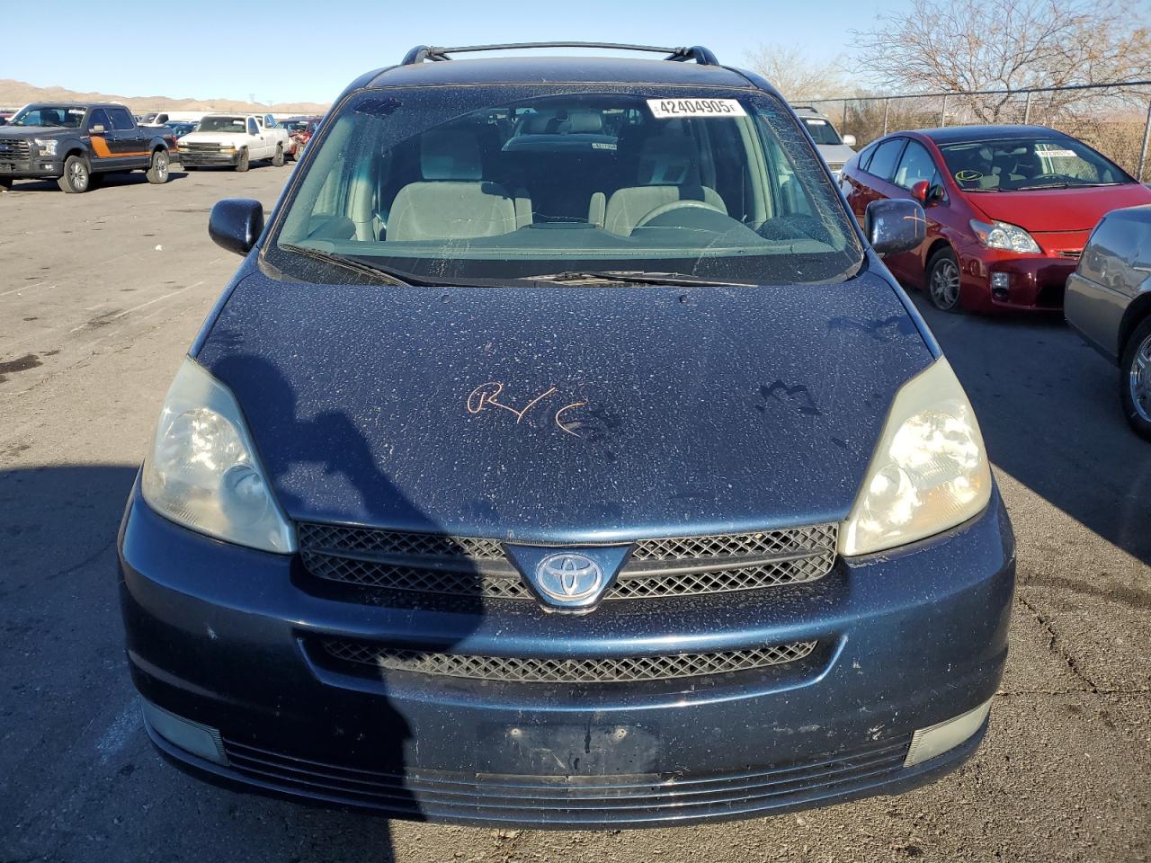 2005 Toyota Sienna - Image 5
