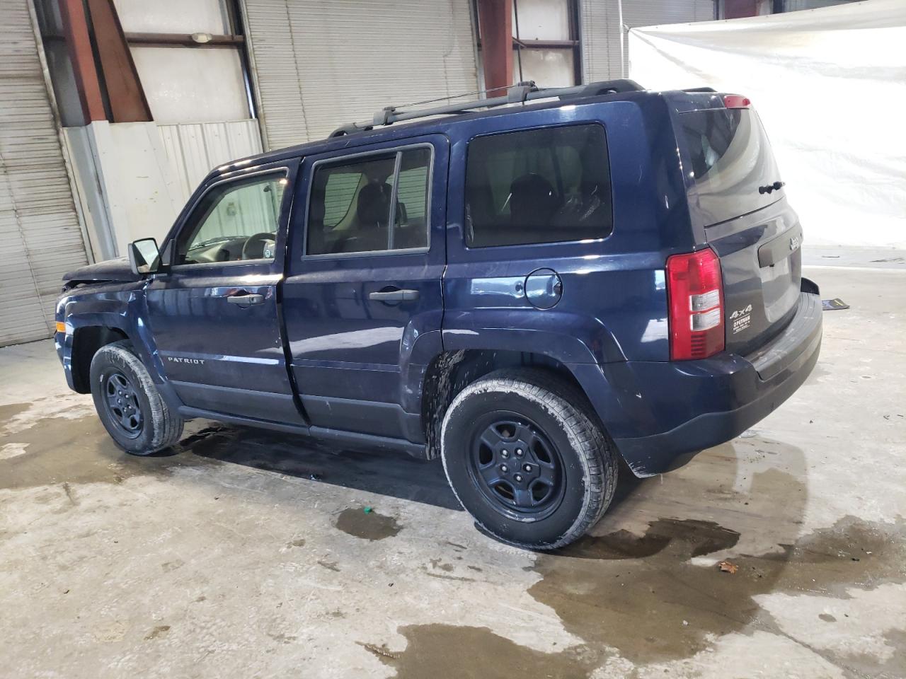 2015 Jeep Liberty (Patriot) - Image 2