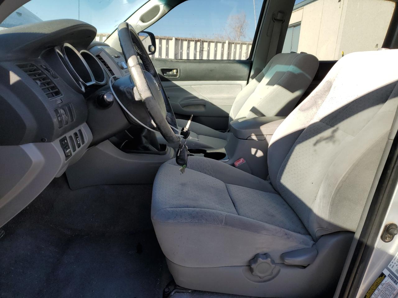 2005 Toyota Tacoma - Image 7