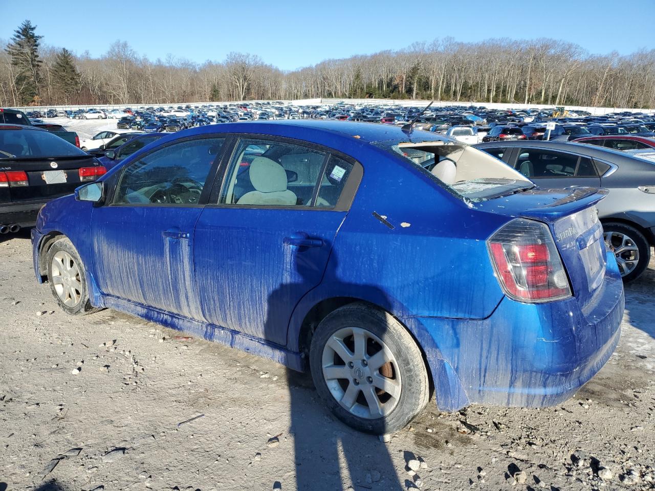 2011 Nissan Sentra - Image 2