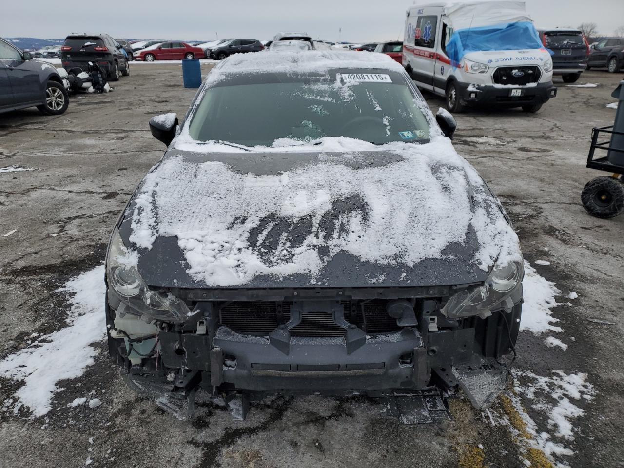 2015 Mazda 3 - Image 5