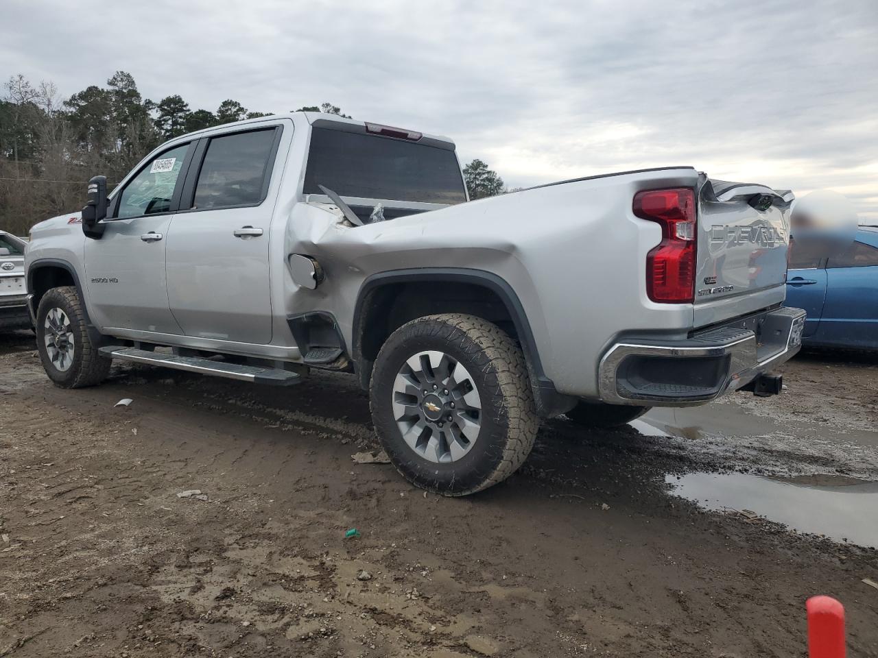 2021 Chevrolet Silverado - Image 2