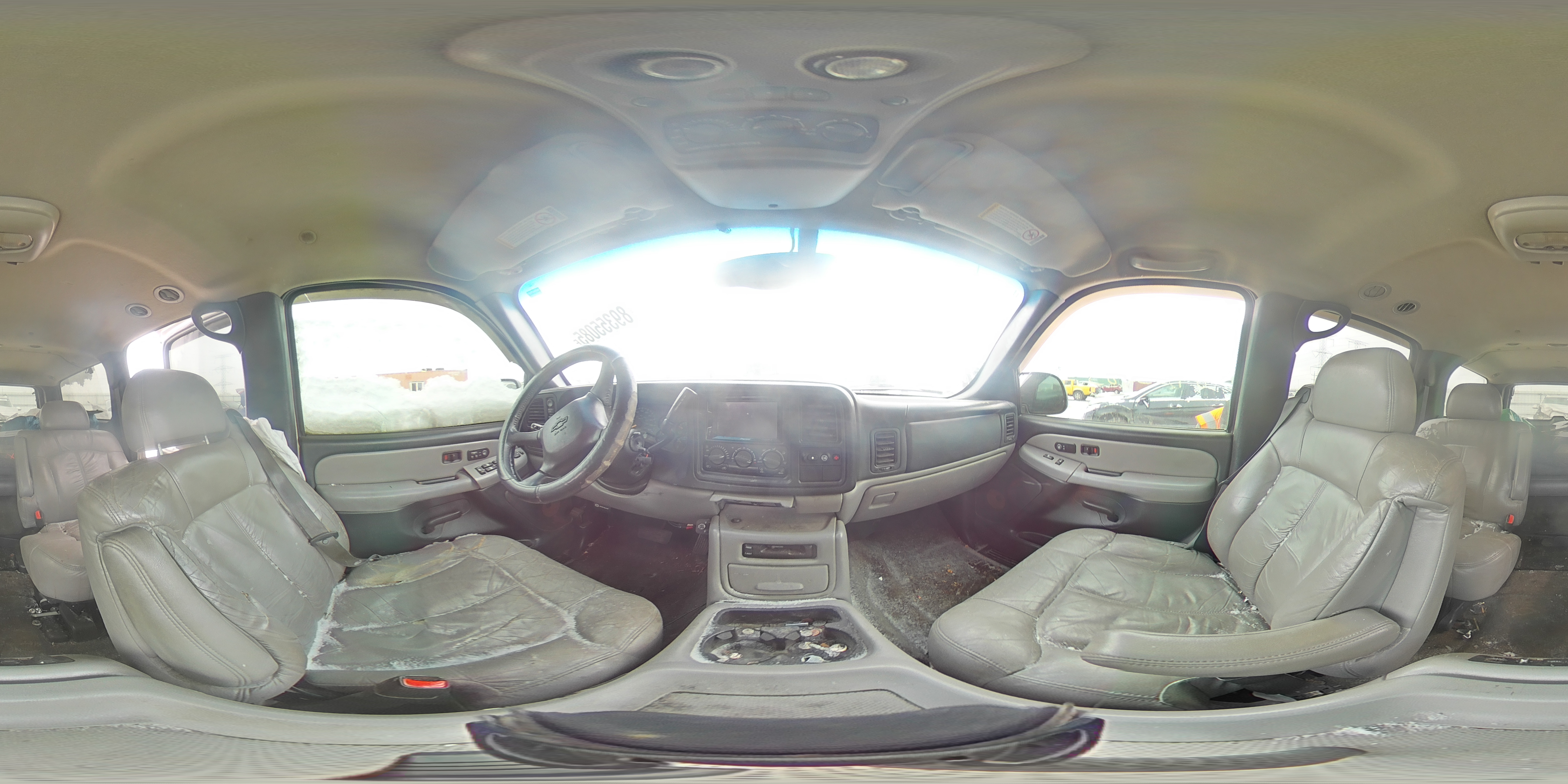 2001 Chevrolet Suburban - Image 14