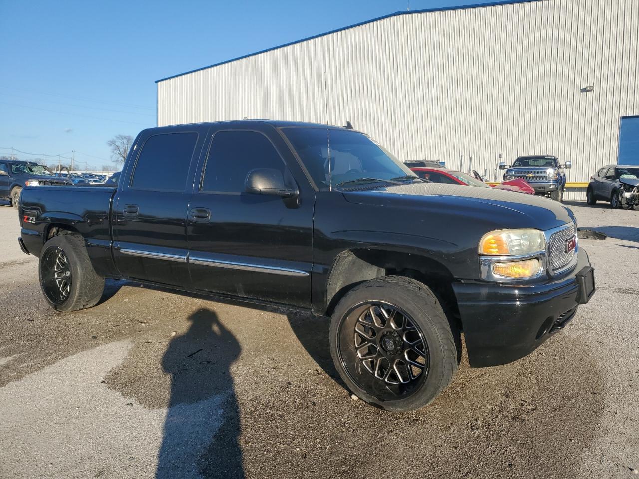 2006 GMC Sierra - Image 4