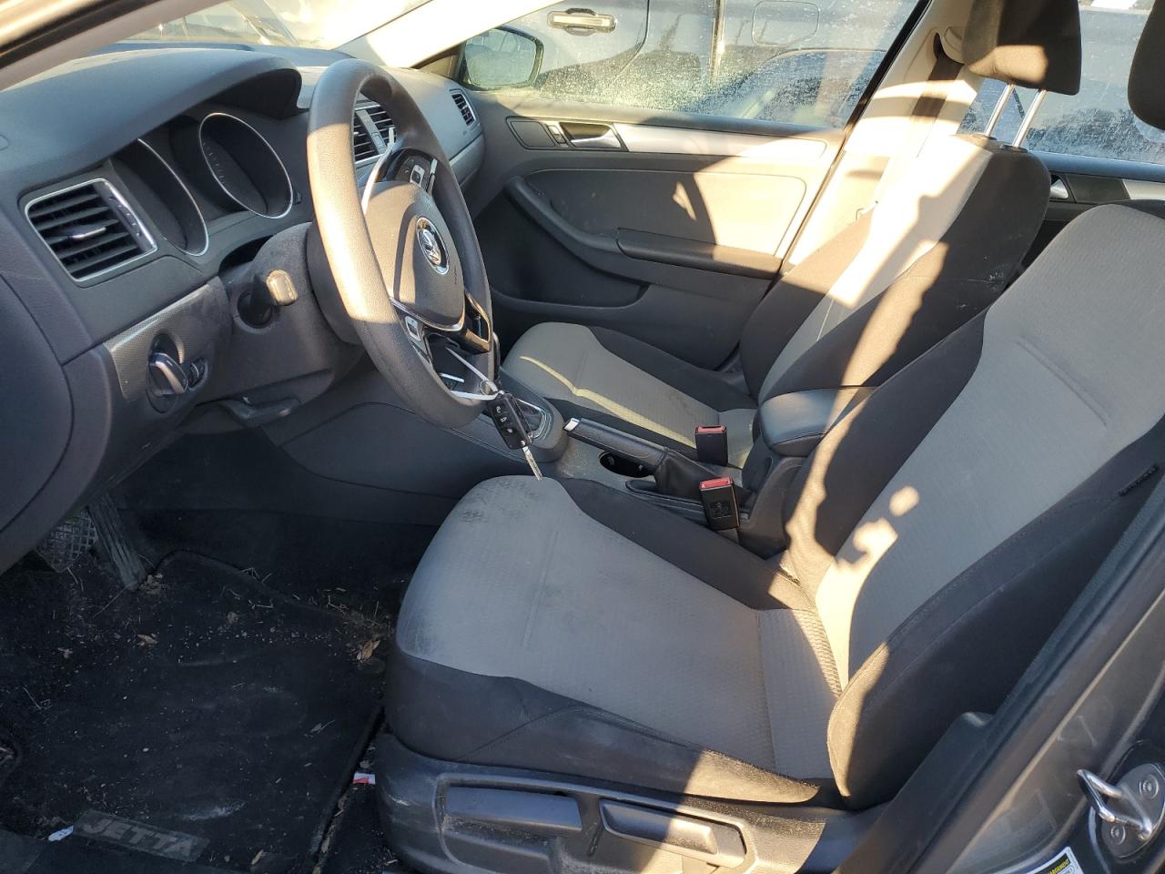 2017 Volkswagen Jetta - Image 7