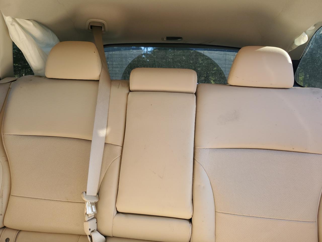 2017 Subaru Outback - Image 10