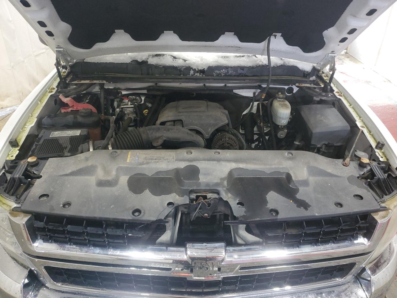 2008 Chevrolet Silverado - Image 11