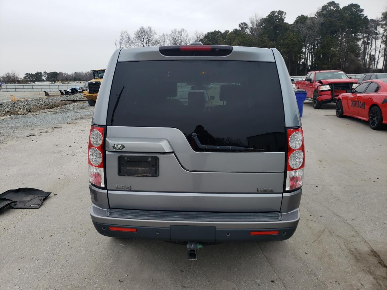 2011 Land Rover LR4 - Image 6