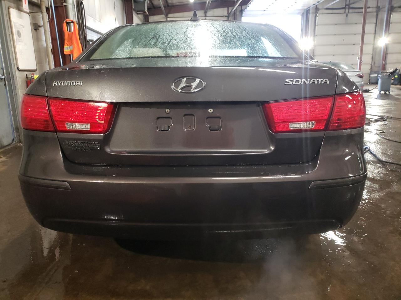 2009 Hyundai Sonata - Image 6