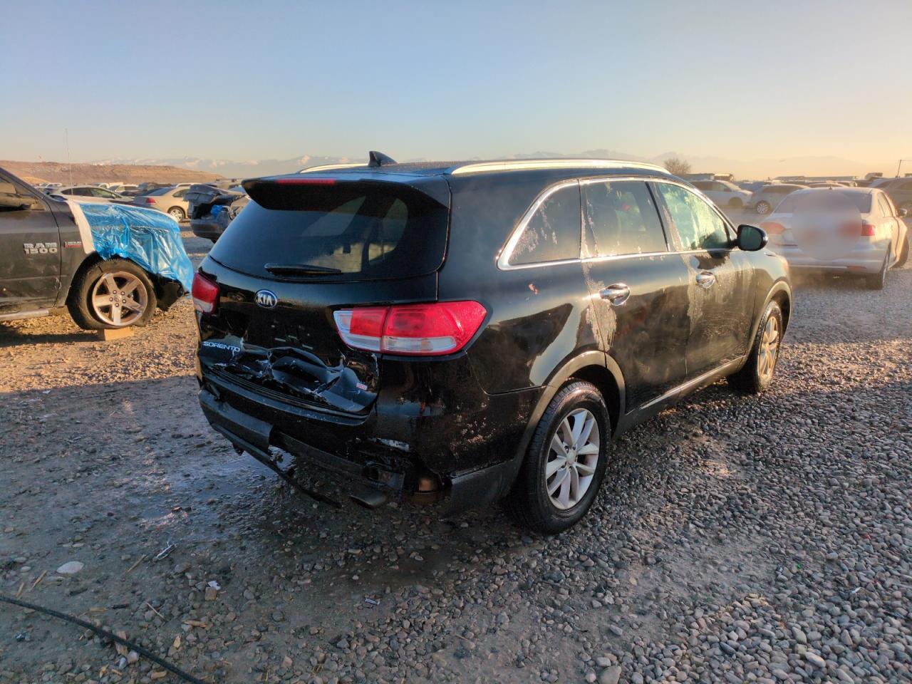 2016 Kia Sorento - Image 3