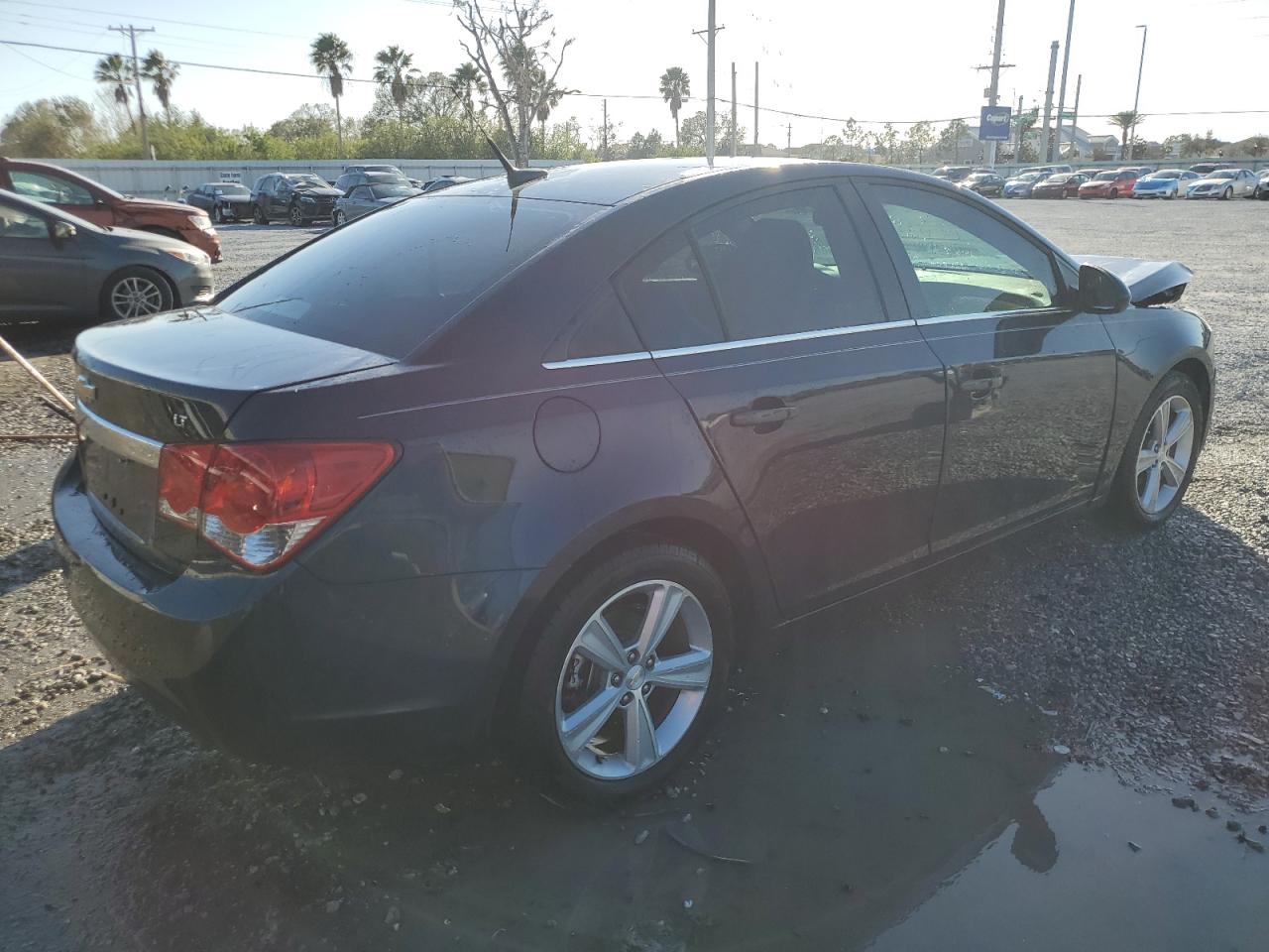 2014 Chevrolet Cruze - Image 3