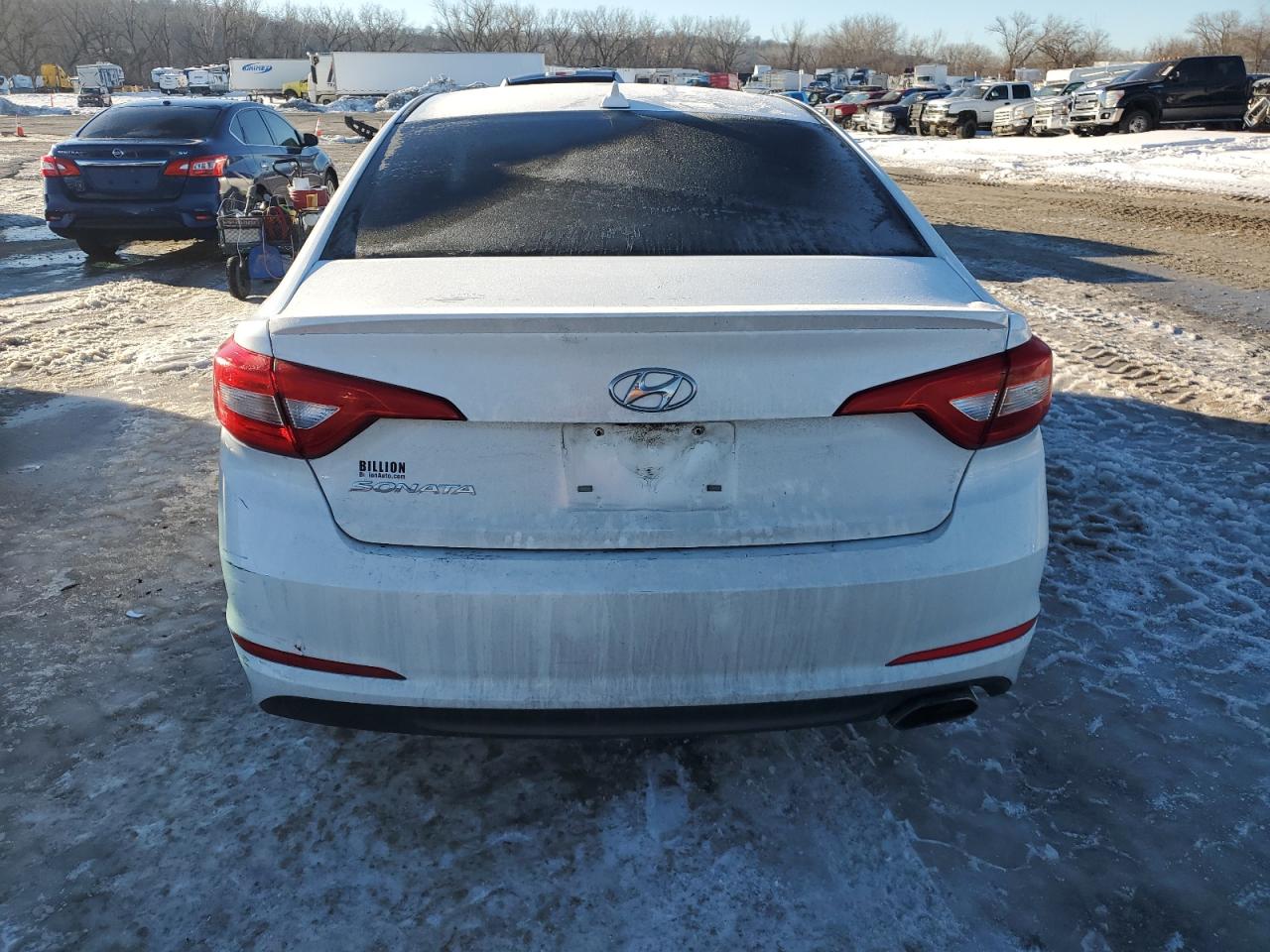 2017 Hyundai Sonata - Image 6
