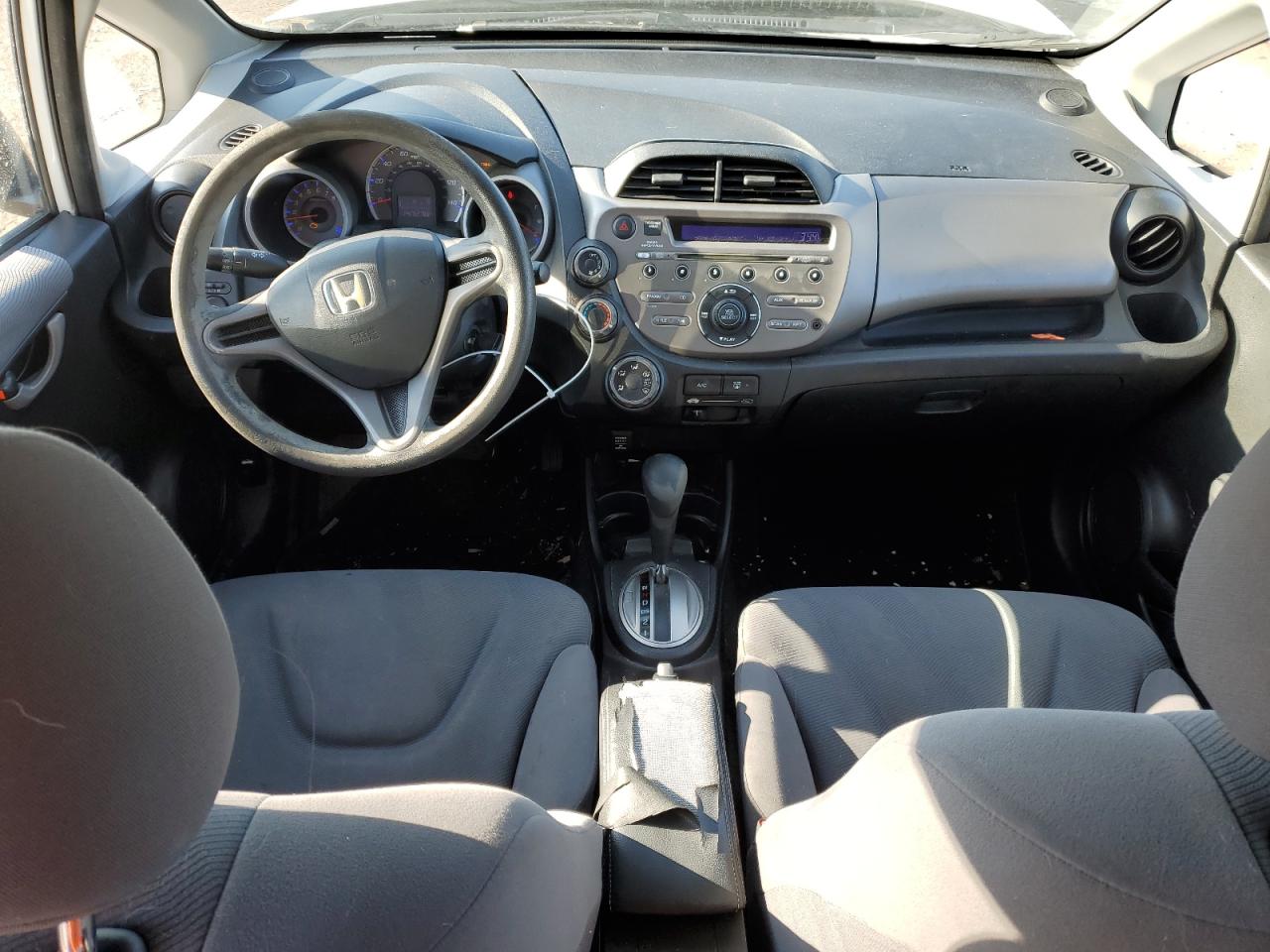 2010 Honda Fit - Image 8