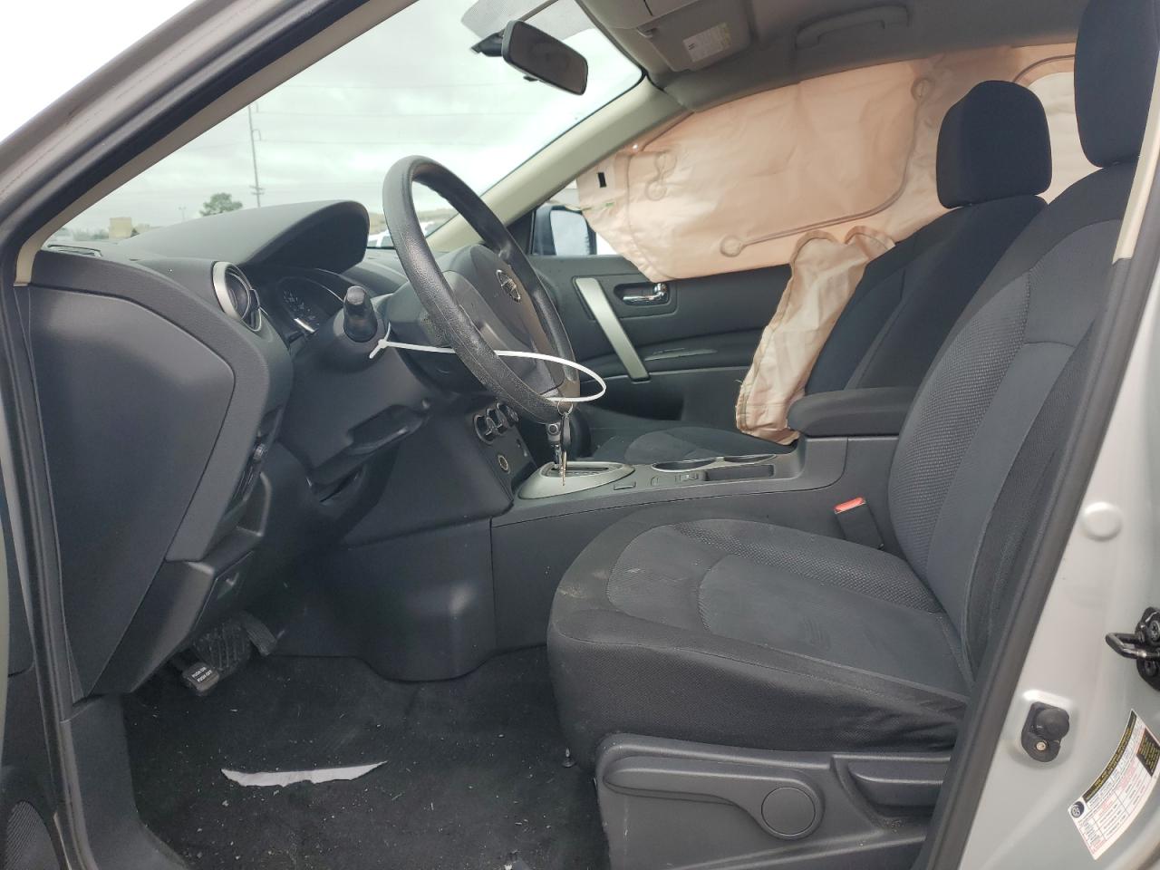 2012 Nissan Rogue - Image 7