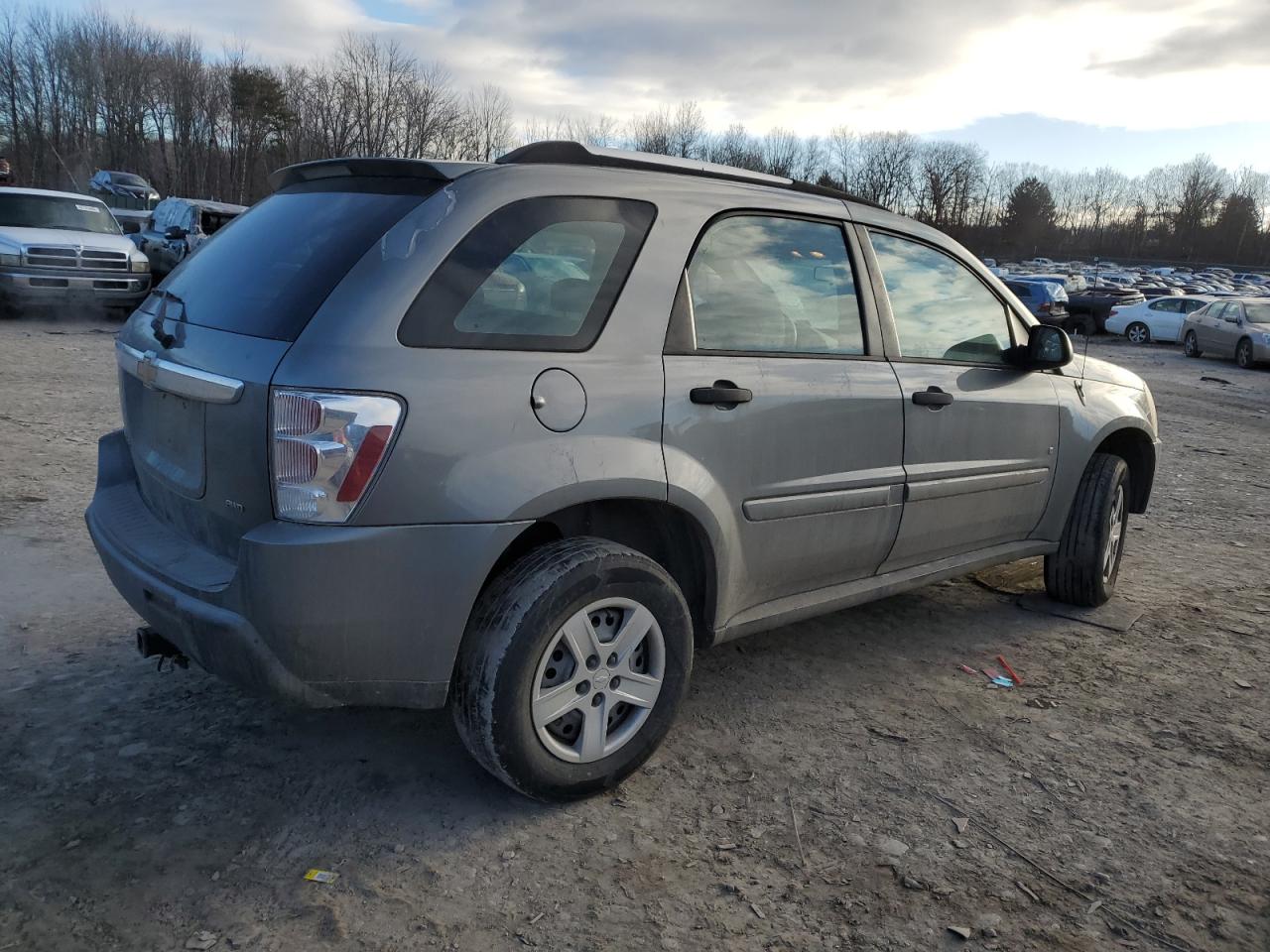 2006 Chevrolet Equinox - Image 3