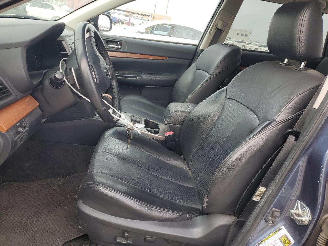 2013 Subaru Outback - Image 7