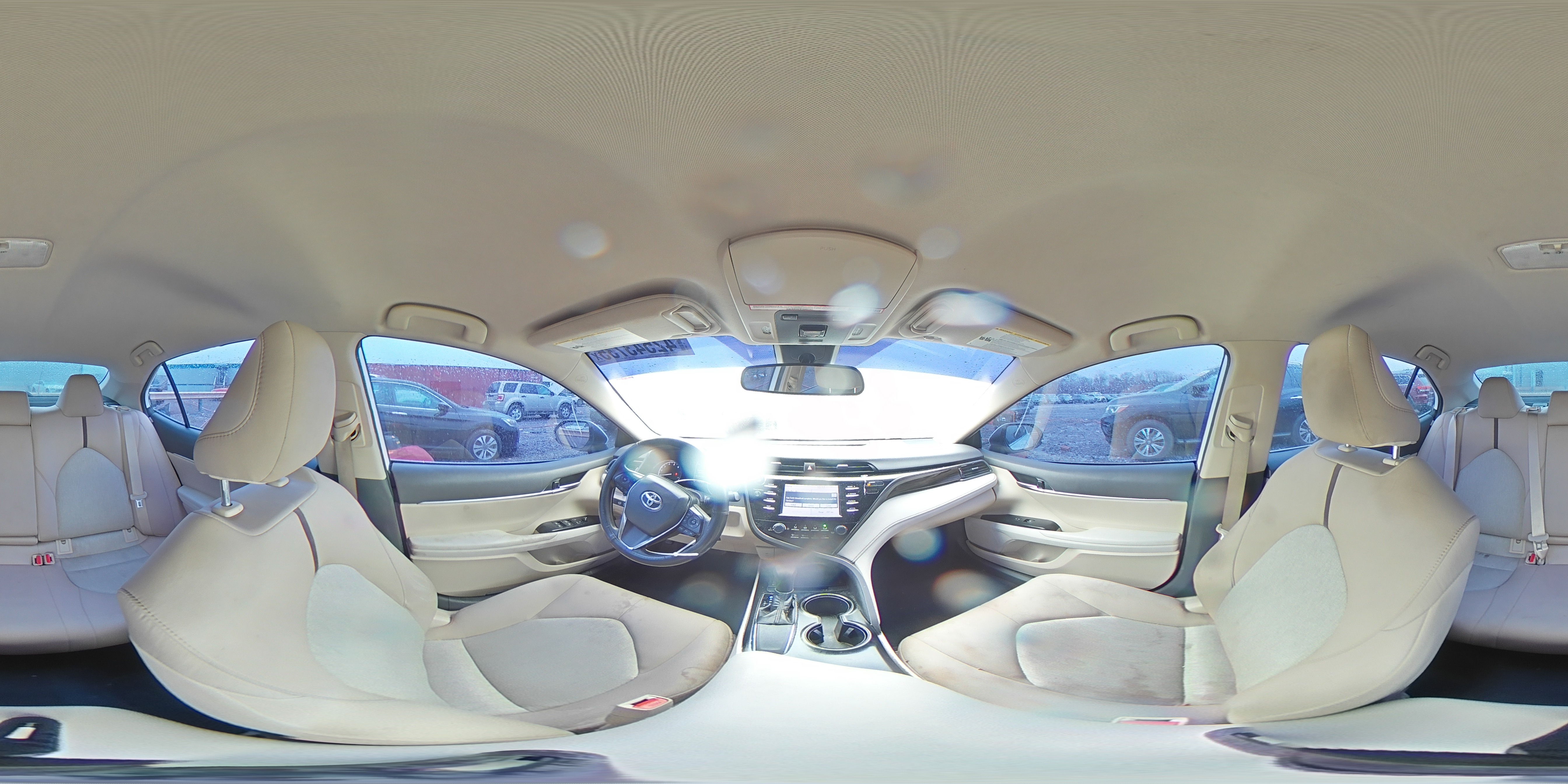 2019 Toyota Camry - Image 15