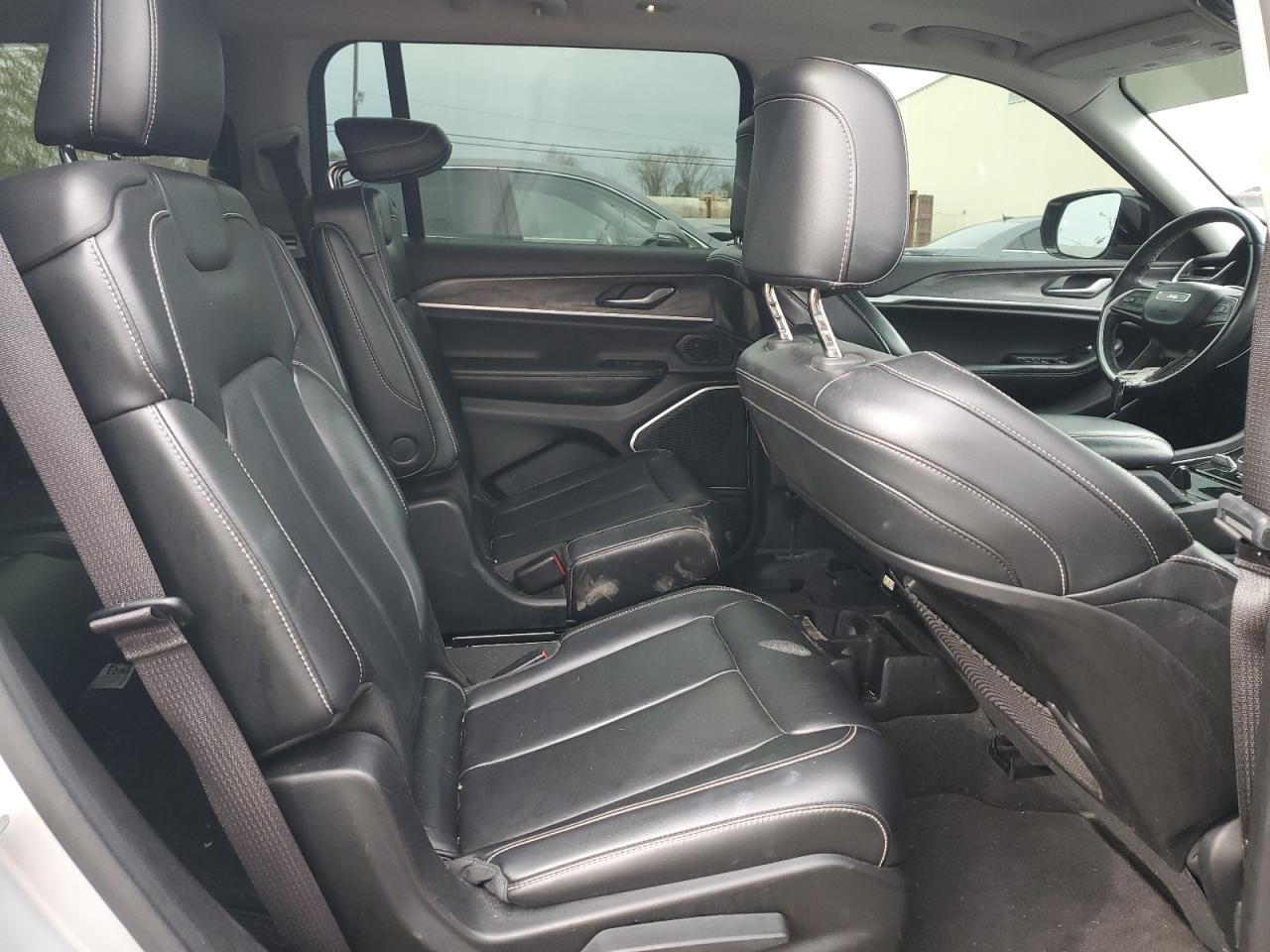 2021 Jeep Grand Cherokee - Image 11