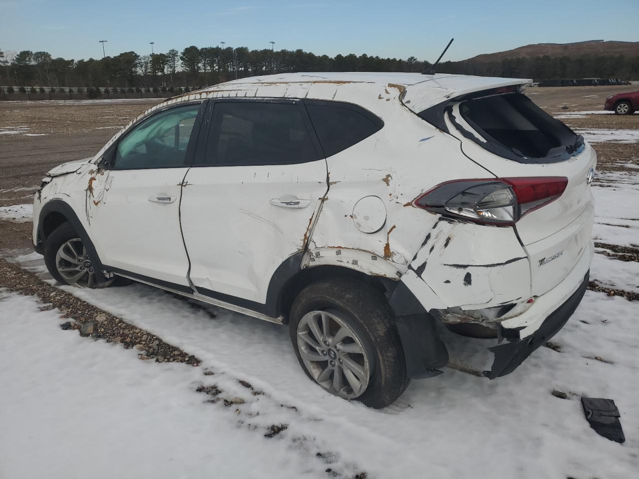 2018 Hyundai Tucson - Image 2