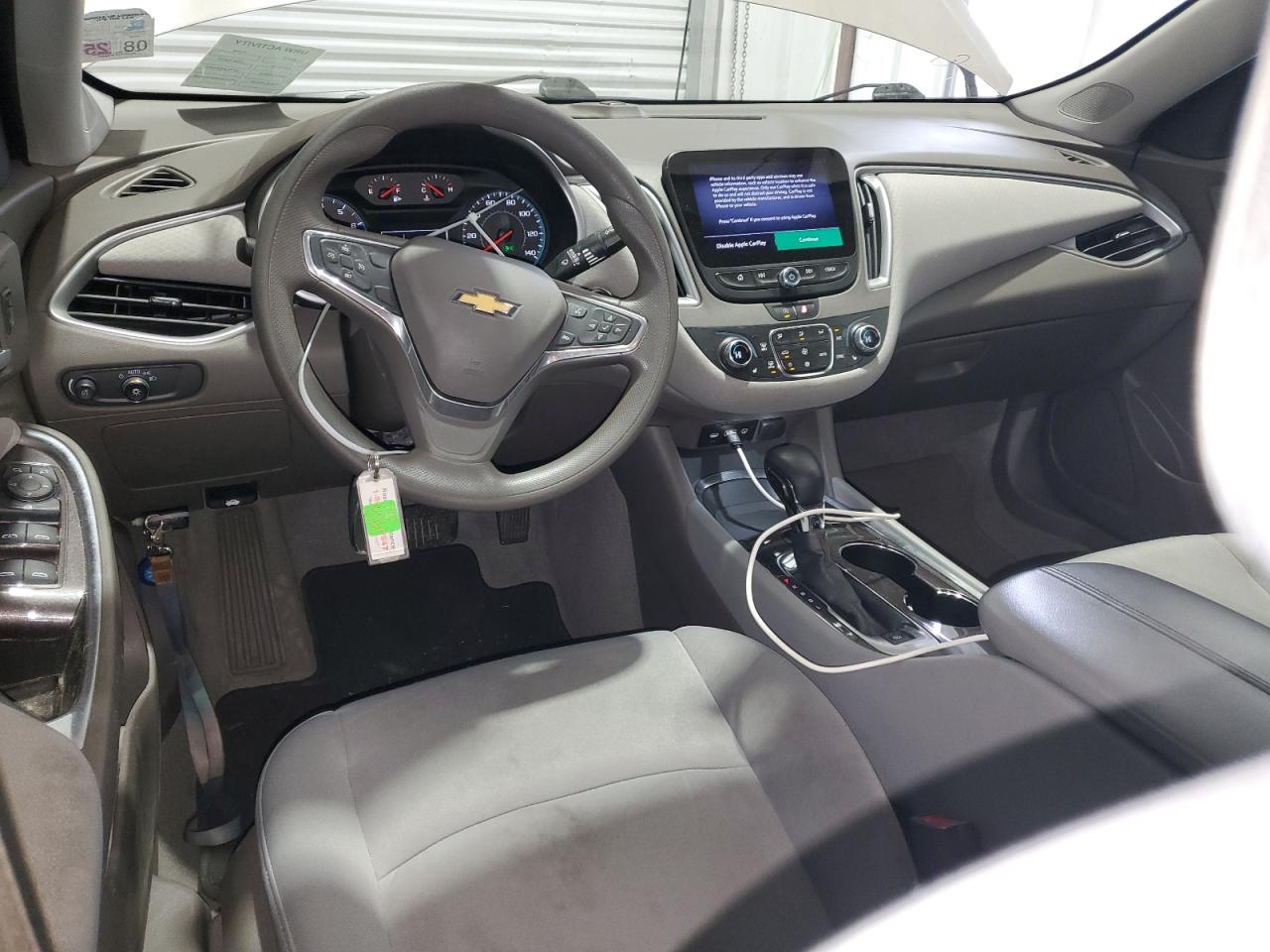2022 Chevrolet Malibu - Image 8