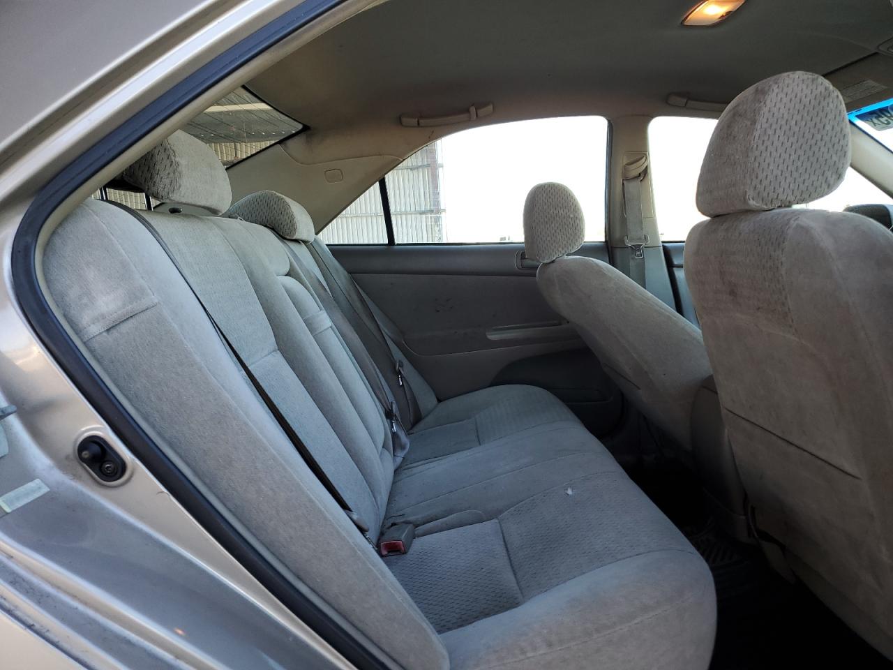 2002 Toyota Camry - Image 10