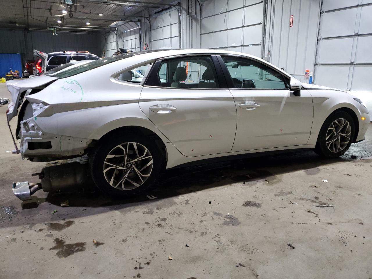 2022 Hyundai Sonata - Image 3