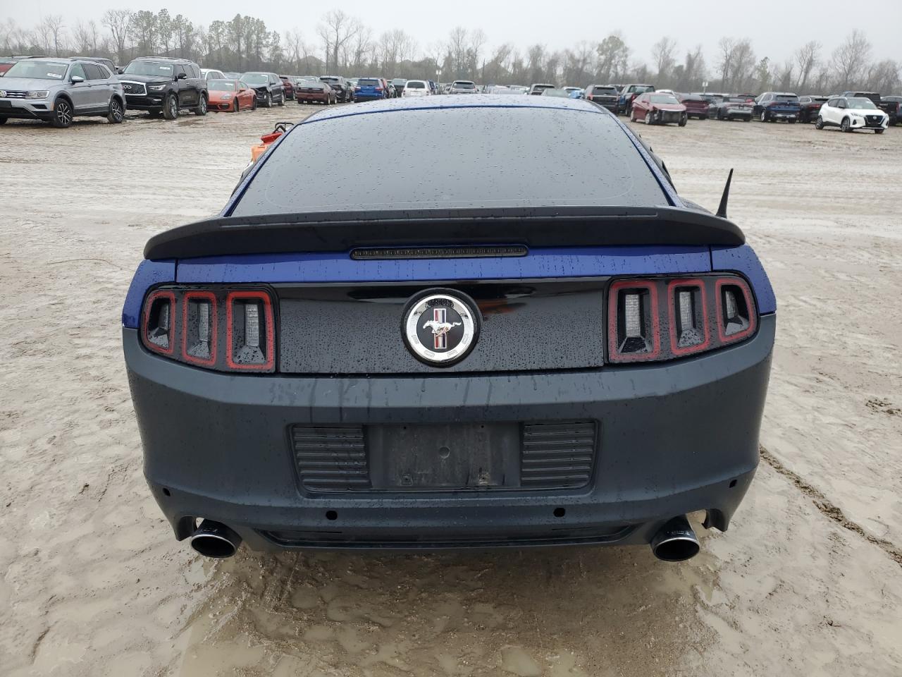 2014 Ford Mustang - Image 6