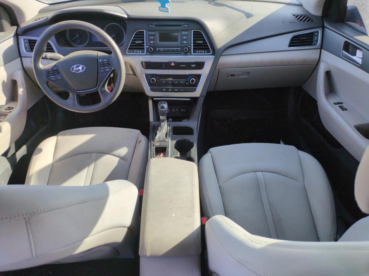 2015 Hyundai Sonata - Image 8