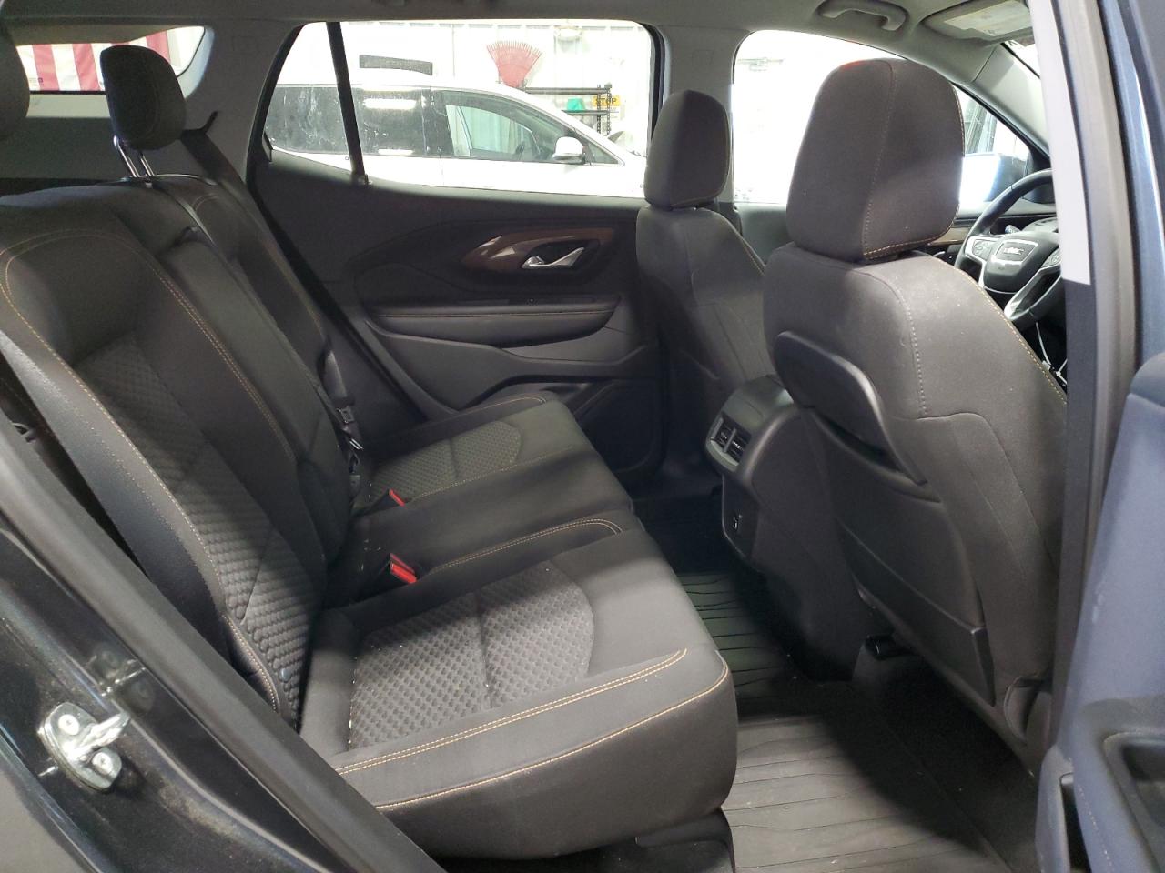 2018 GMC Terrain - Image 10