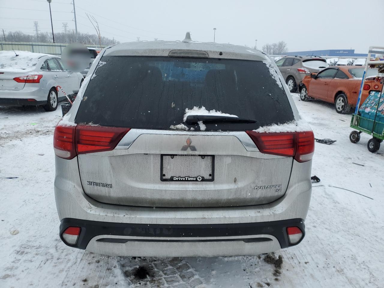 2019 Mitsubishi Outlander - Image 6