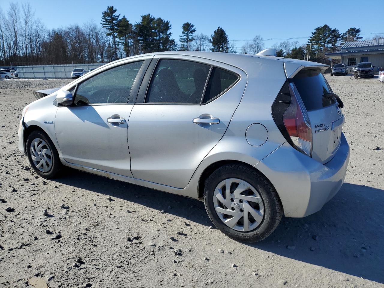 2015 Toyota Prius - Image 2