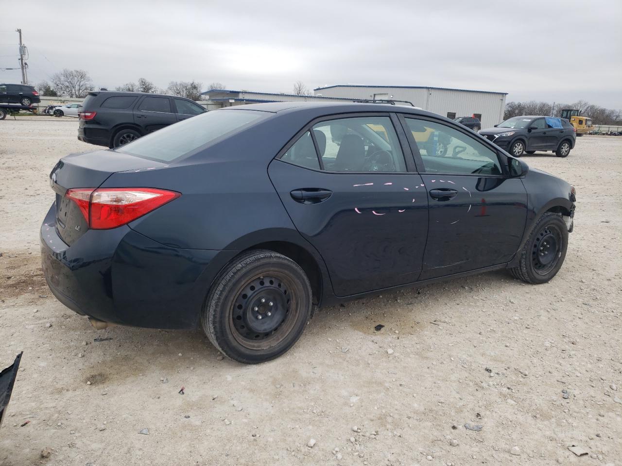 5YFBURHE9JP813619 TOYOTA COROLLA 2018