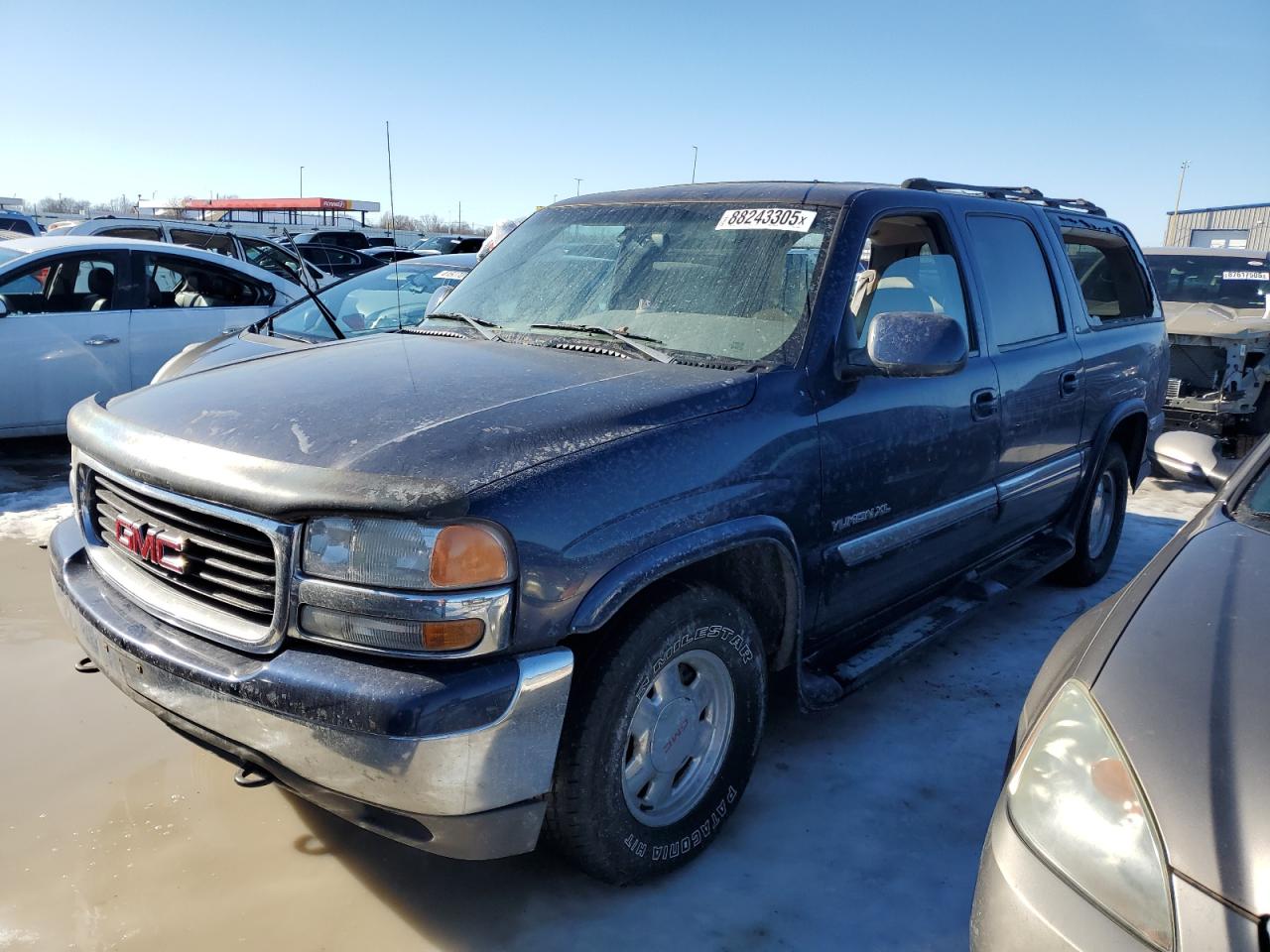 2001 GMC Yukon - Image 1