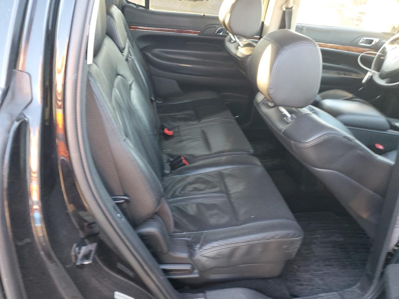 2019 Lincoln MKT - Image 11