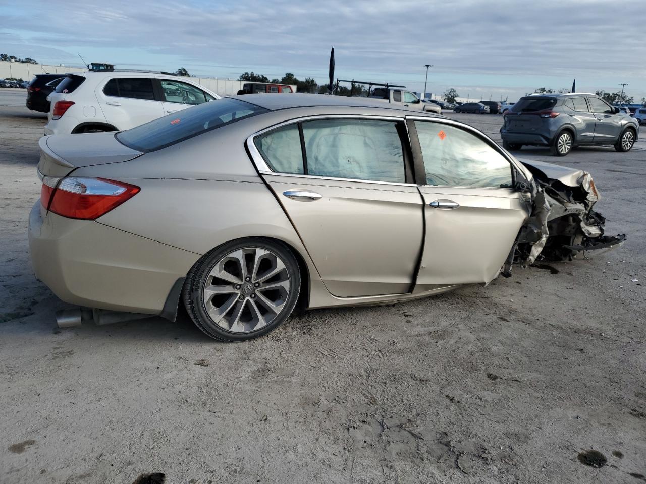 2013 Honda Accord - Image 3