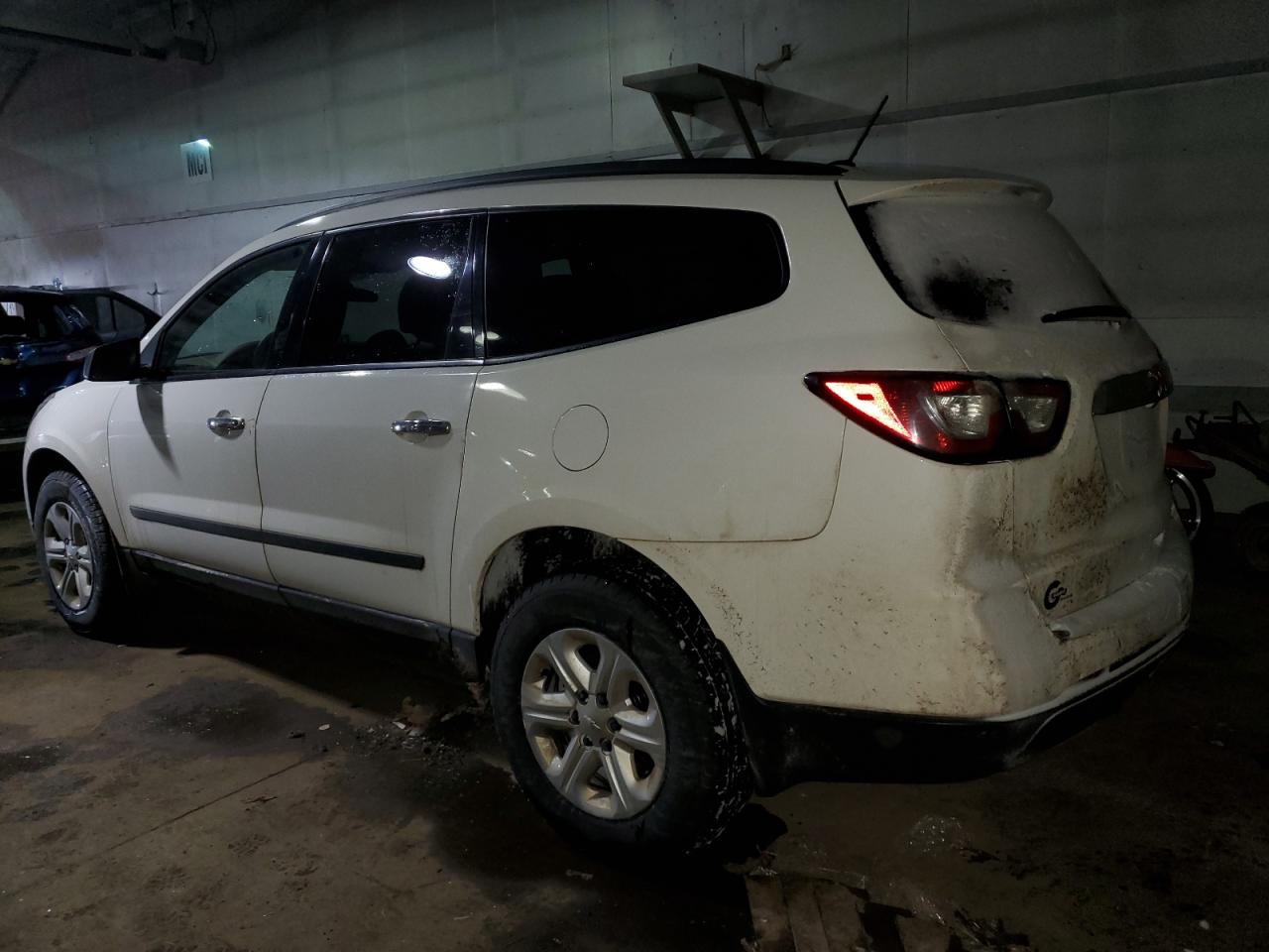 2015 Chevrolet Traverse - Image 2