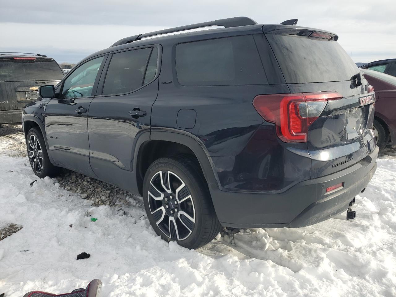 2021 GMC Acadia - Image 2