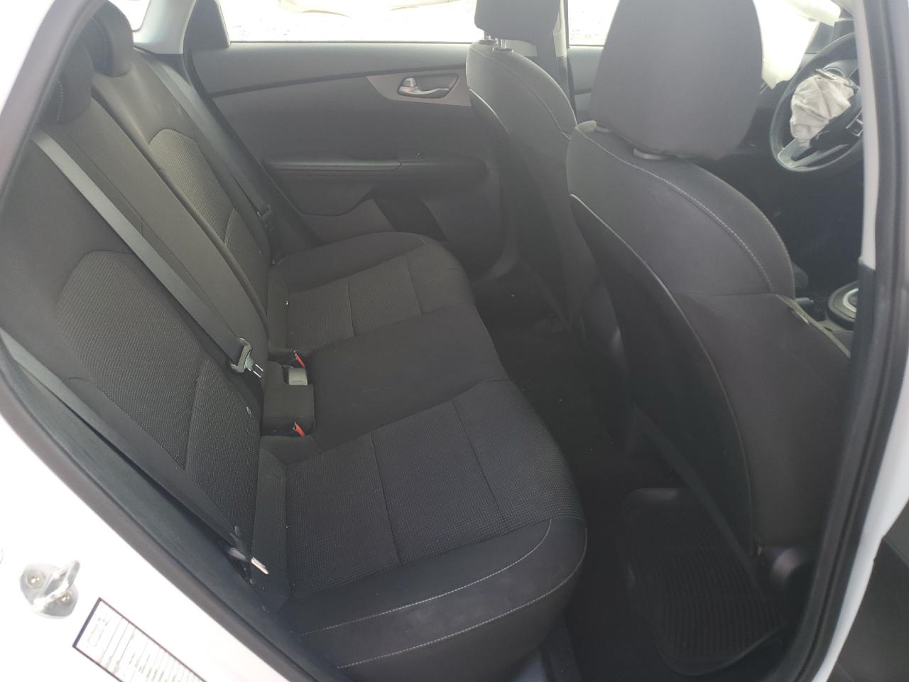 2019 Kia Forte - Image 11