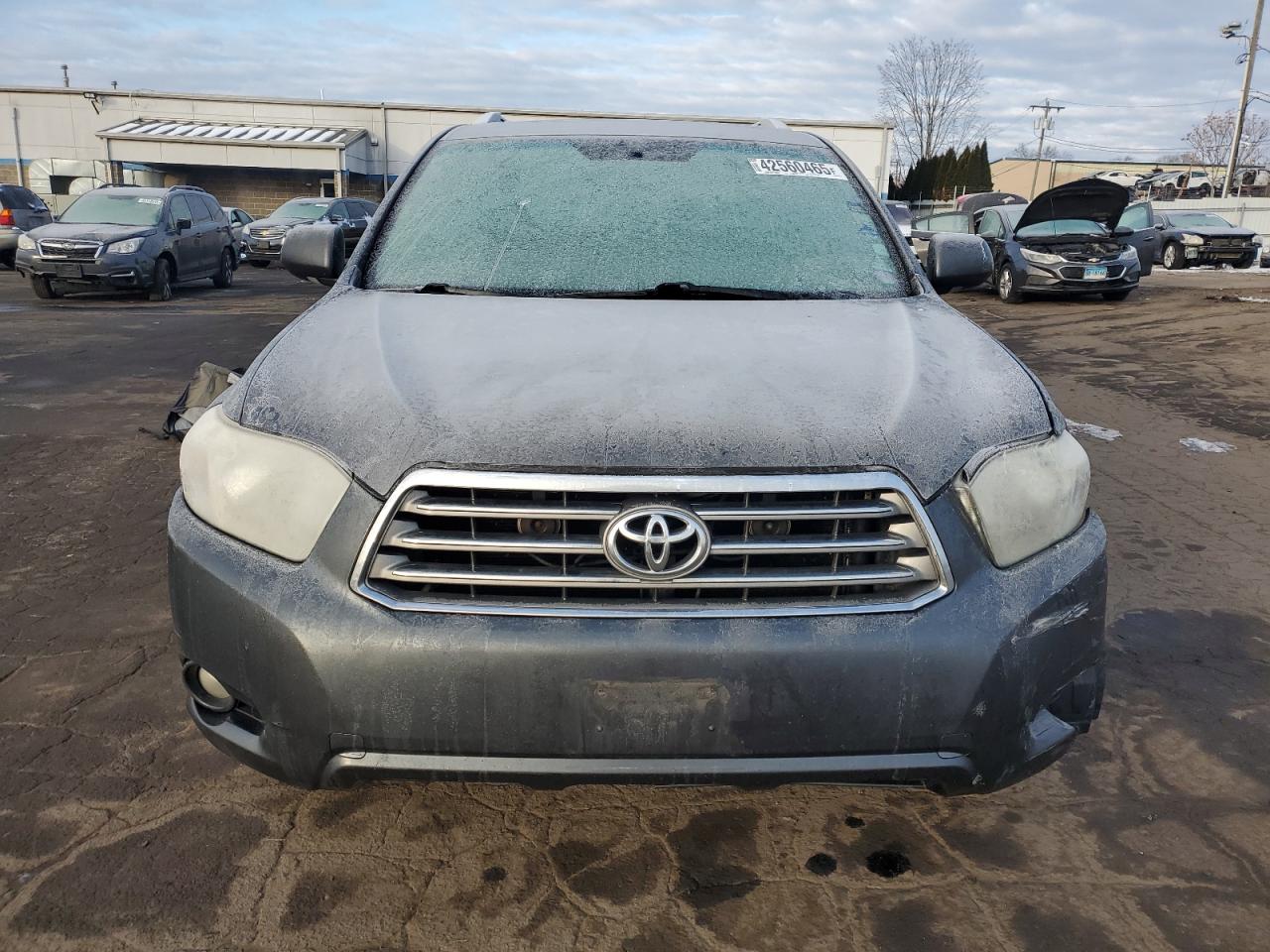 2010 Toyota Highlander - Image 5
