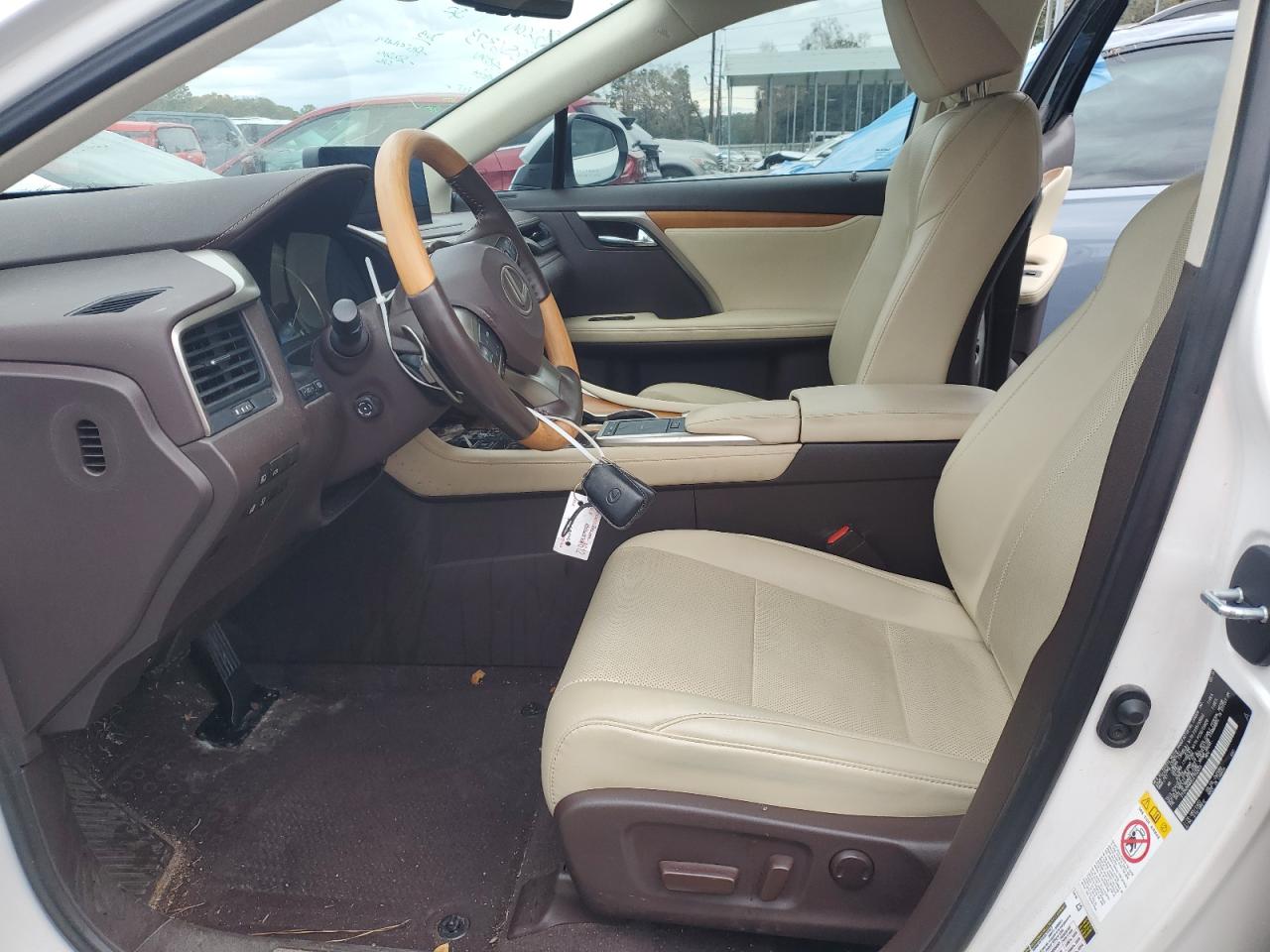 2020 Lexus RX - Image 7