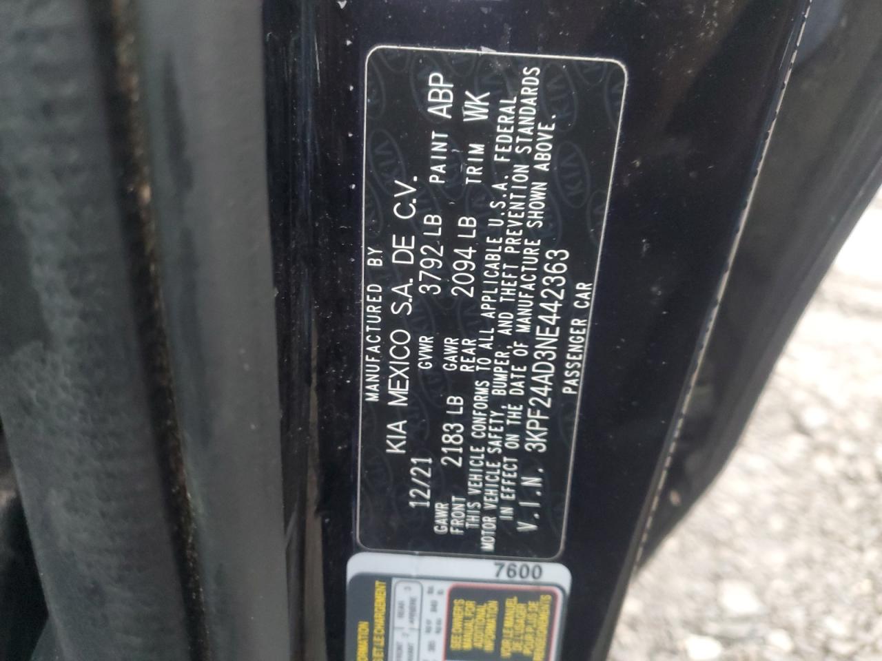 2022 Kia Forte - Image 12