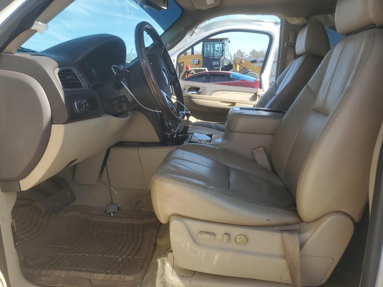 2008 GMC Yukon - Image 7