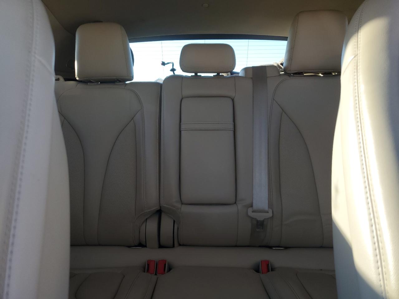 2017 Lincoln MKC - Image 10