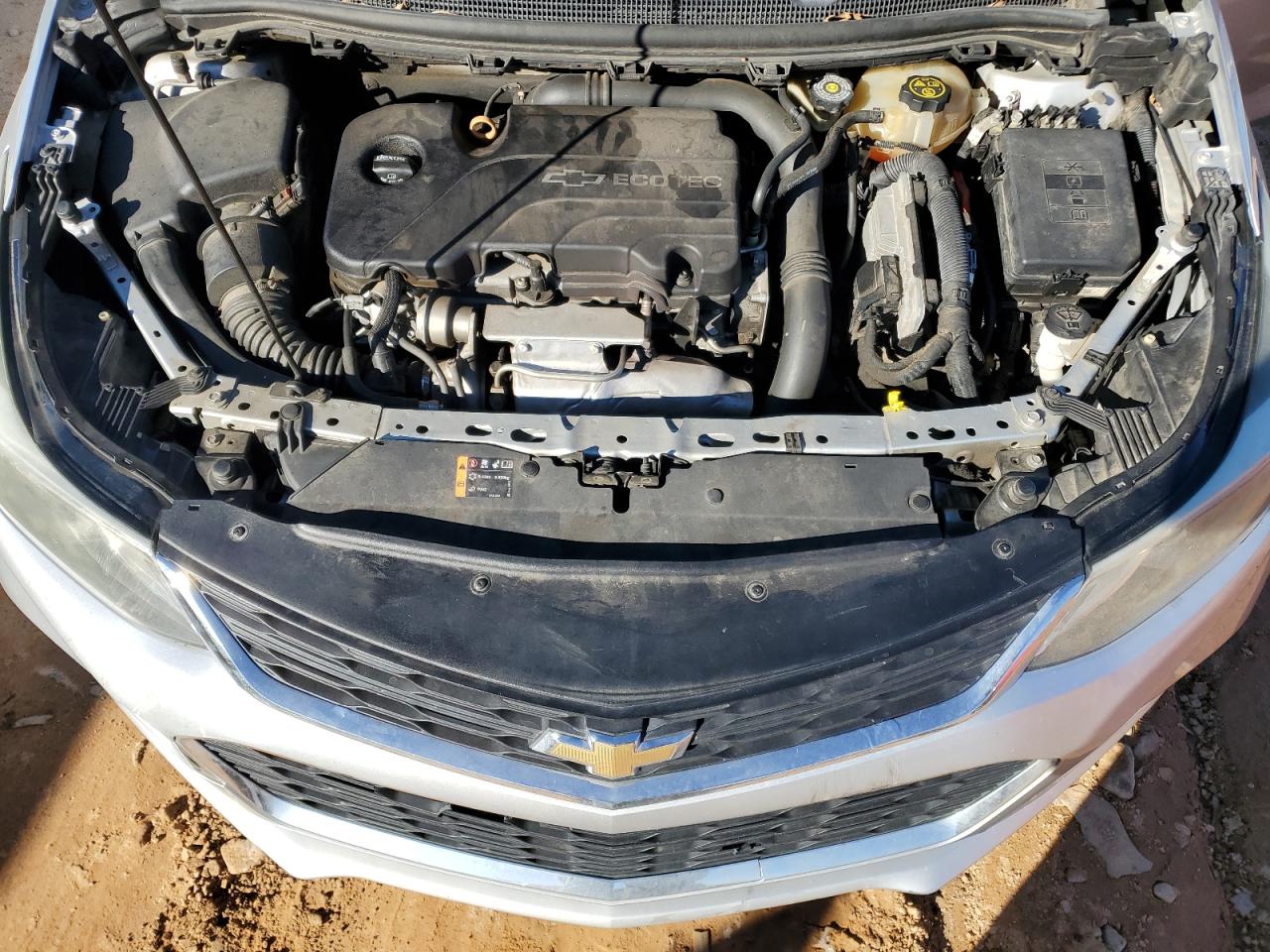 2017 Chevrolet Cruze - Image 11